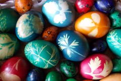 Easter-eggs-with-leaves12